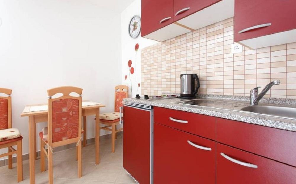 Apartments Mali Raj Vranjic Exterior photo