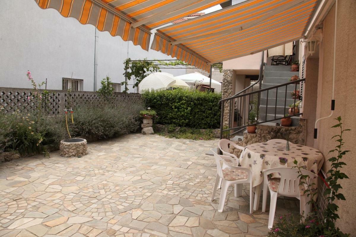 Apartments Mali Raj Vranjic Exterior photo